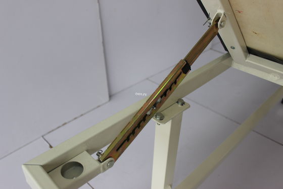 W650MM γυναικολογικός ηλεκτρικός επίπεδος πίνακας νοσοκομείων 240KG κρεβατιών εξέτασης